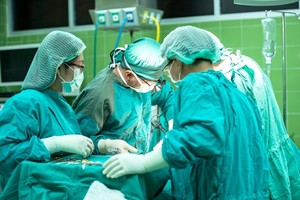 knee replacement surgery